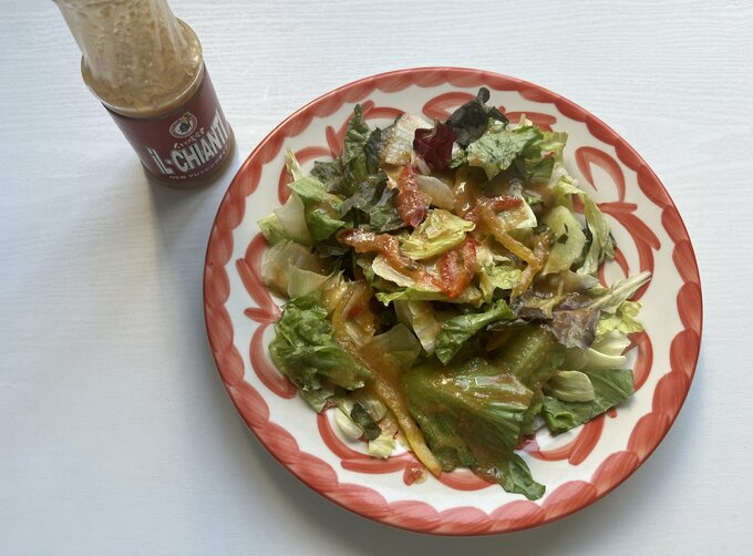 イルキャンティ ドレッシングタイプをかけたサラダ