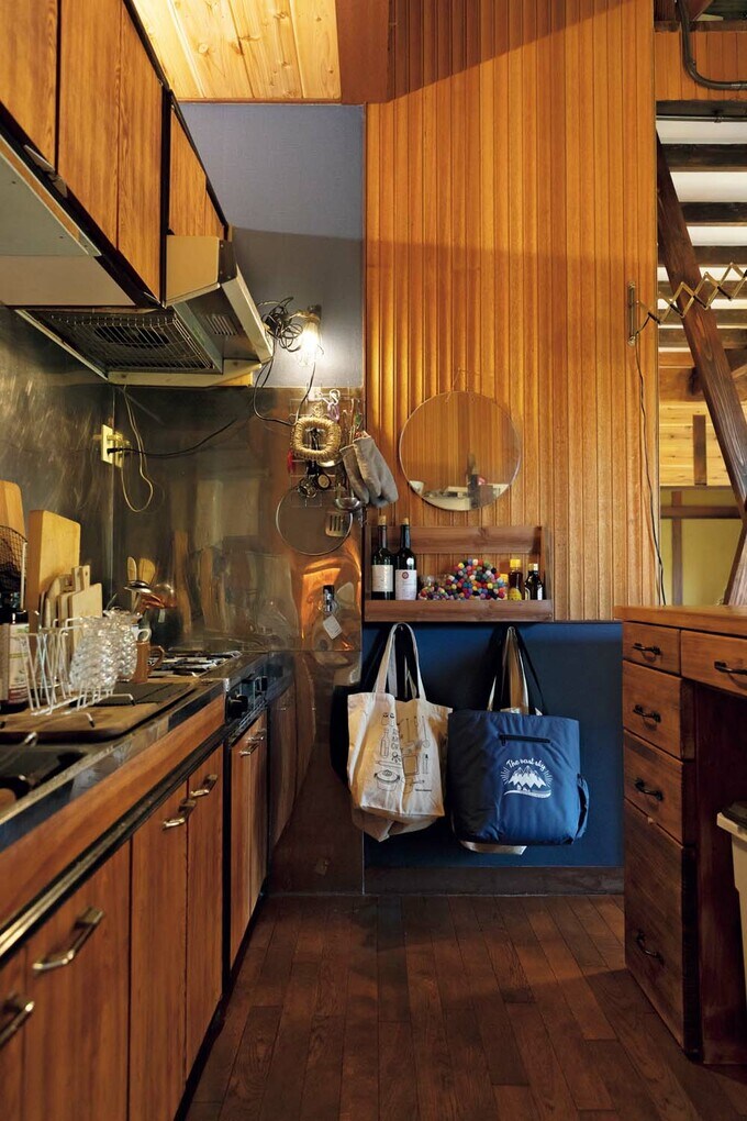 壁づけのキッチンは既存を再利用