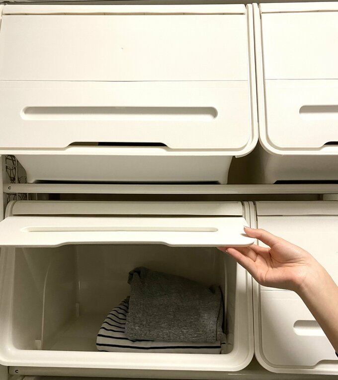 積み重ねて収納もできます