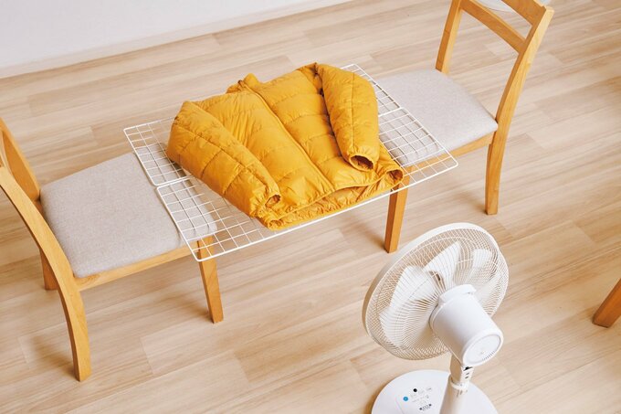 室内で平干しする