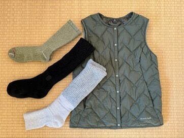 50代の冷え対策。寒さを乗りきるモンベル・こたつソックス・ワークマンの温めアイテム