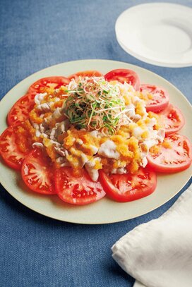 笠原将弘さんの絶品「豚しゃぶサラダ」レシピ。トマトと大根おろしでごちそう感アップ