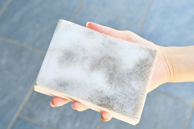 汚れたスポンジ画像