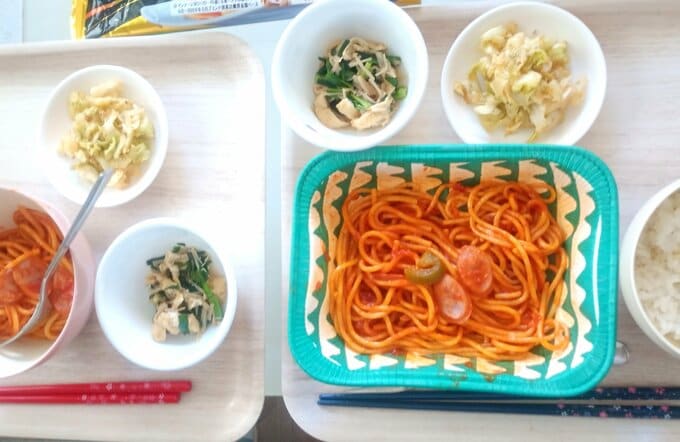 トマト系パスタ