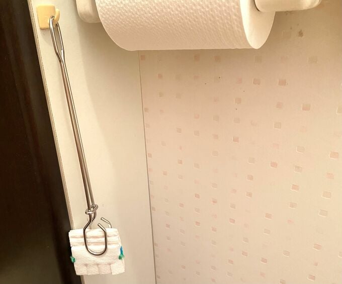 ブラシをセットした状態でフックにかけておく