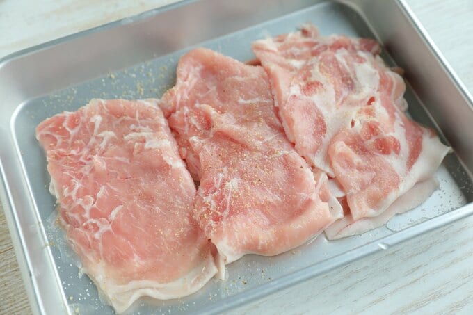 豚肉に下味