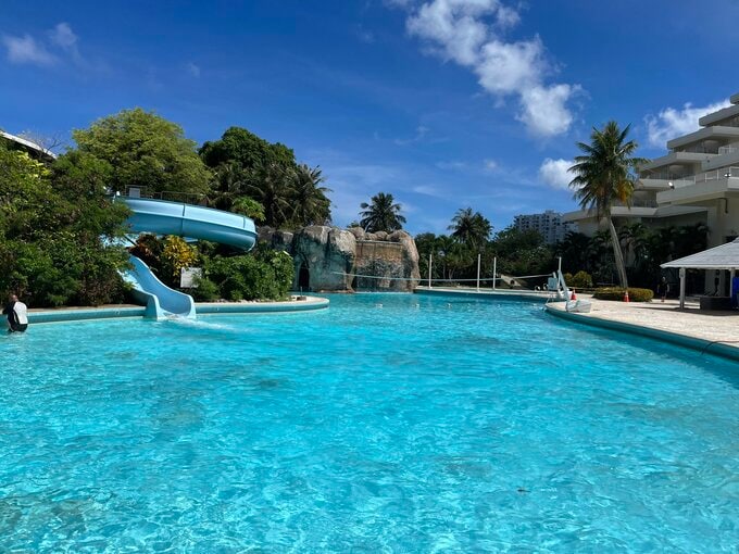 ファミリープール