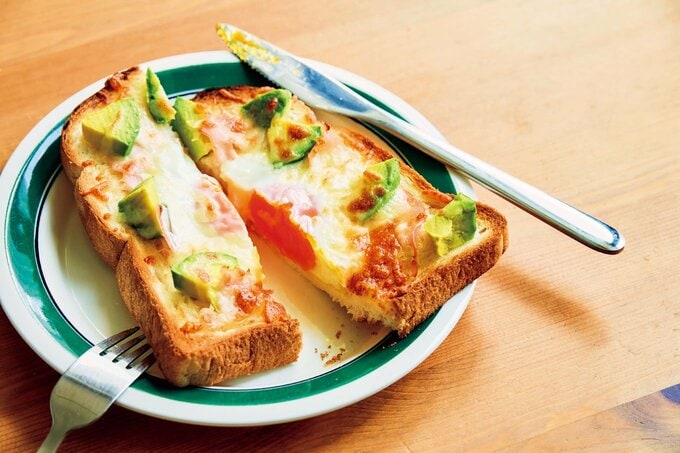 目玉のっけトースト