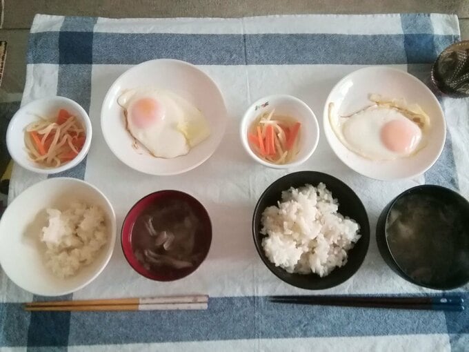 目玉焼きランチ