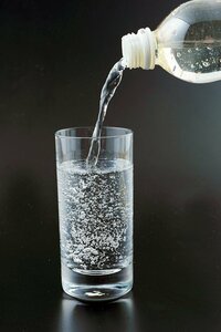 簡単に手づくりできる炭酸シャンプー