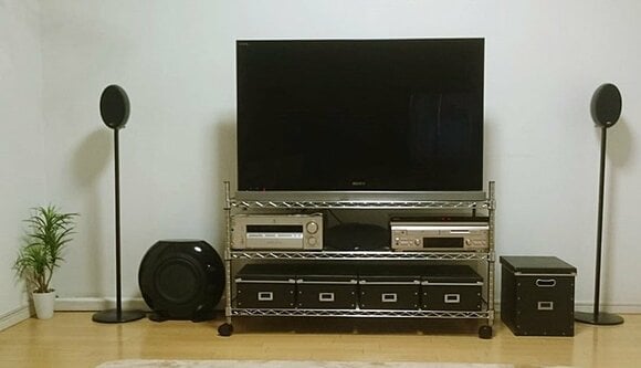 コンセント隠し後のテレビ周辺