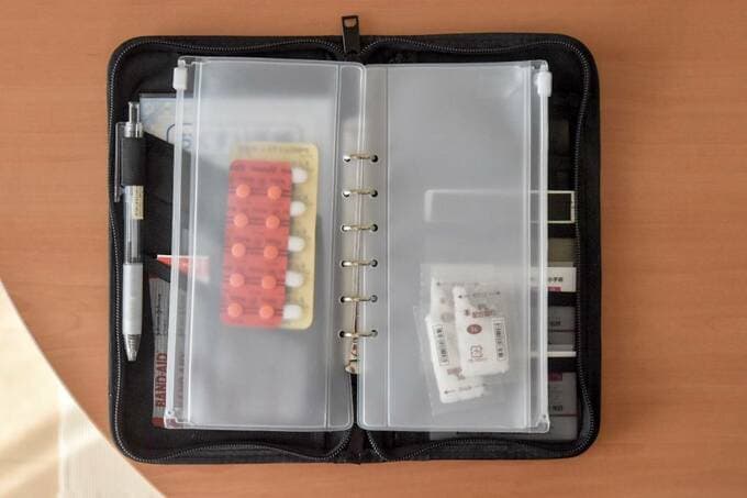 パスポートケースにお薬