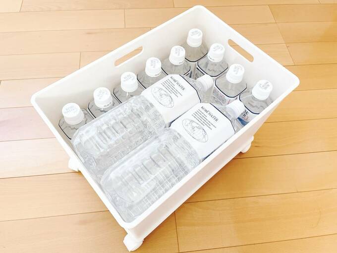 ボックスにペットボトル