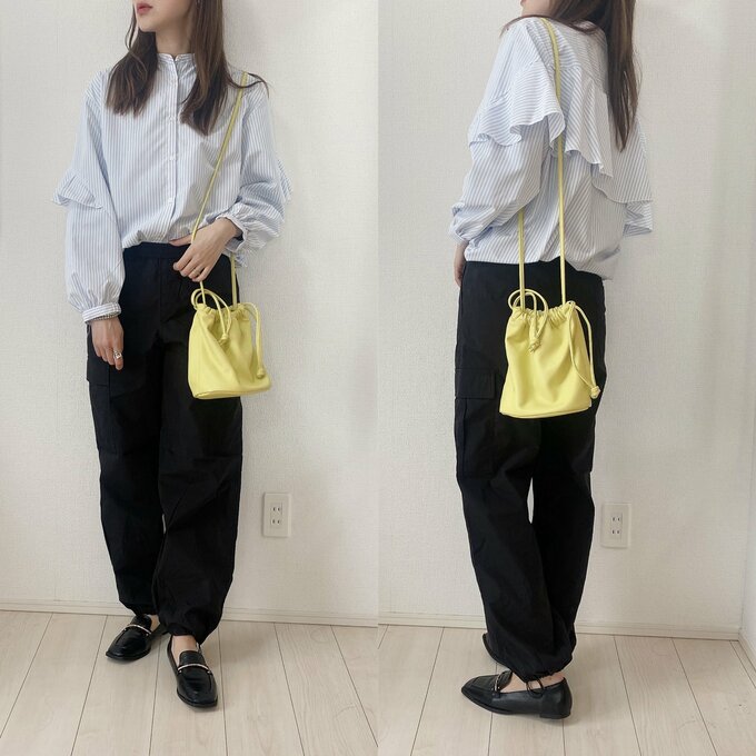 ラッフルスリーブブラウス