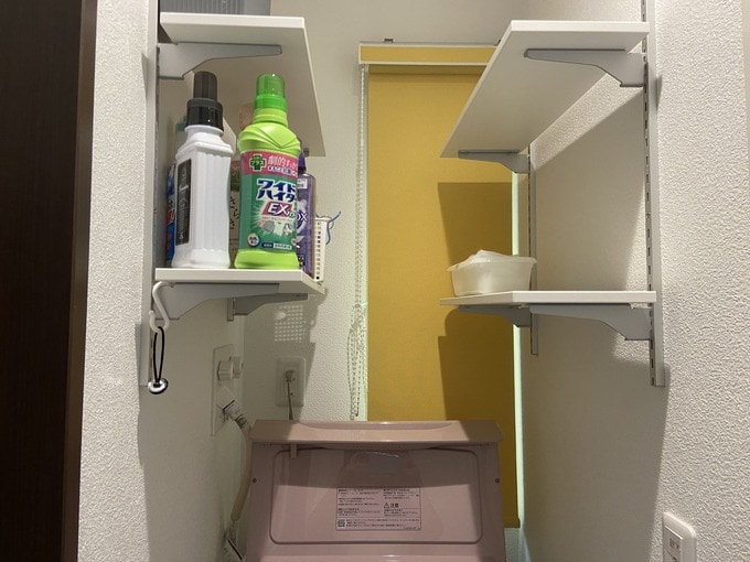 脱衣所につくった収納スペース