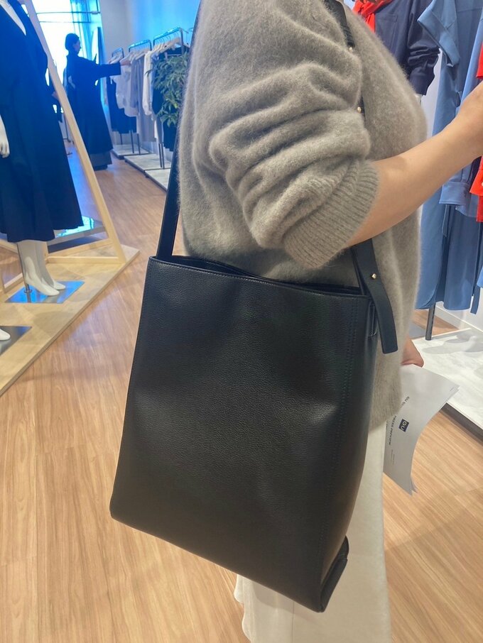 ワンショルダーバッグ