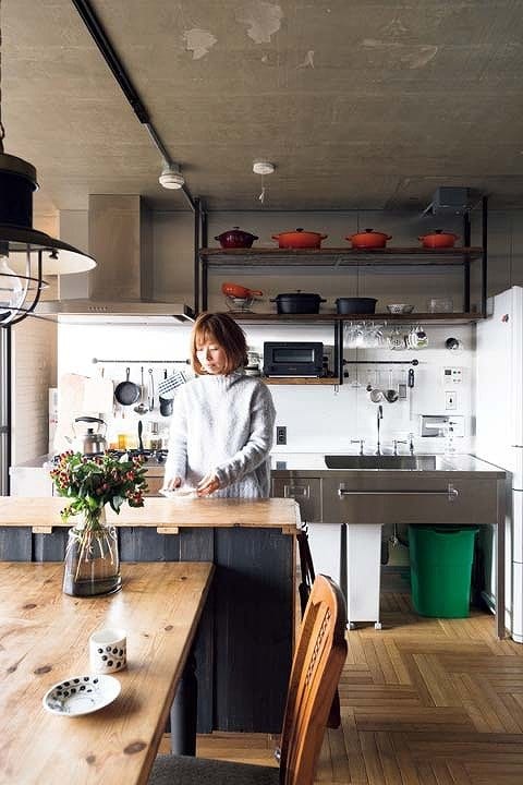 料理に集中できる壁付けキッチン