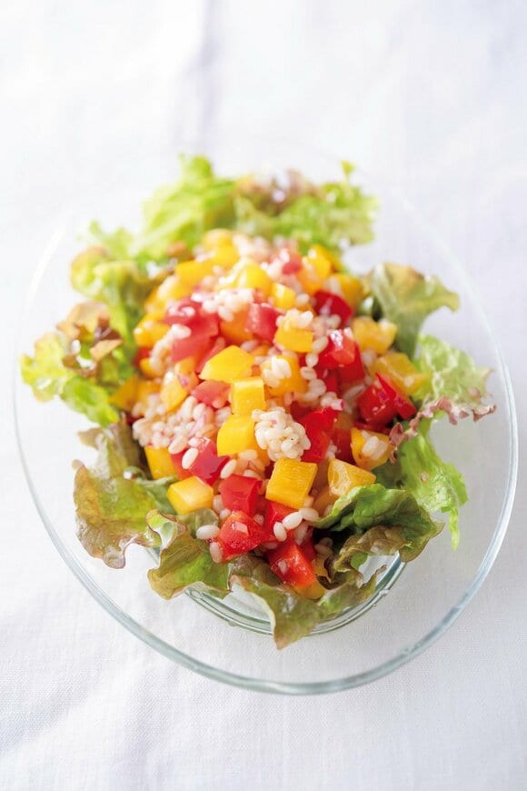 もち麦とパプリカのサラダ