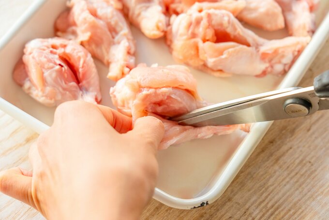 切れ込み入れる