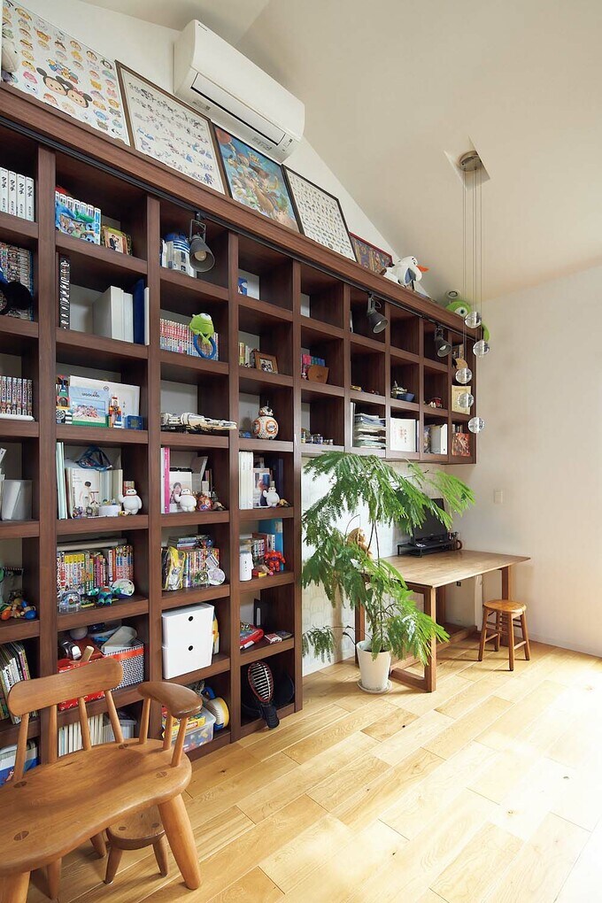 ファミリーライブラリー