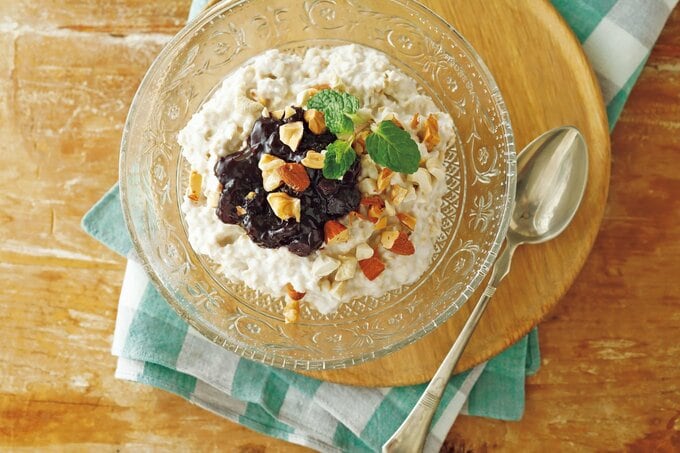 ヨーグルトとブルーベリー