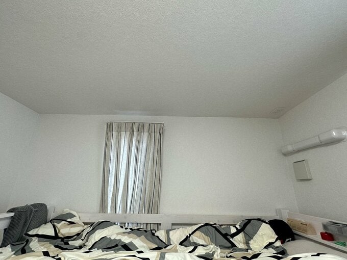 長男の部屋の壁