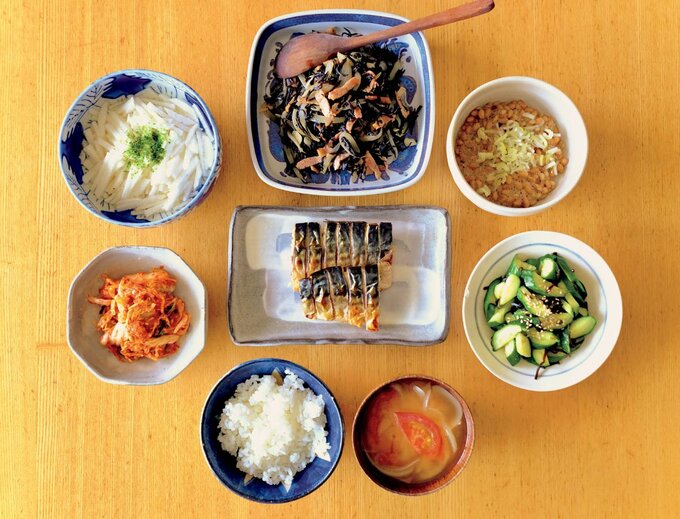 ヒジキ、サバ、ごはん