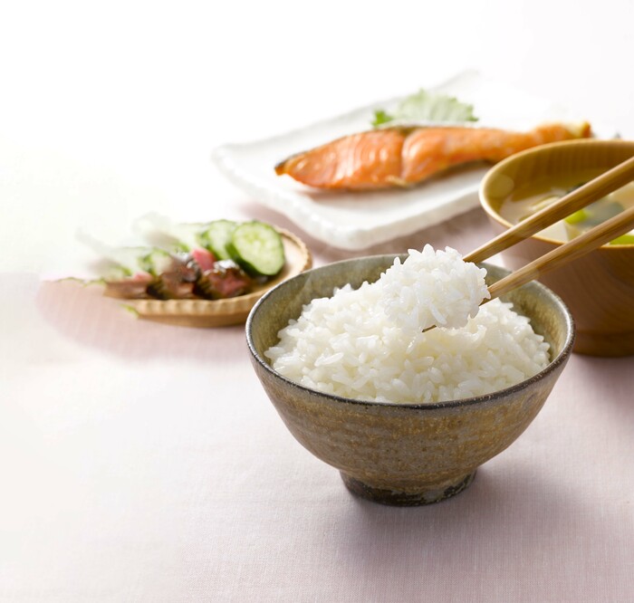 プレゼント>テーブルマーク「国産こしひかり3食」2セットが抽選 プレゼント>テーブルマーク「国産こしひかり3食」2セットが抽選