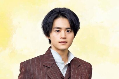 月9初主演・鈴鹿央士さんが“昭和レトロな貧乏探偵”に。「現代にも通ずる人間関係の温かさを伝えたい」