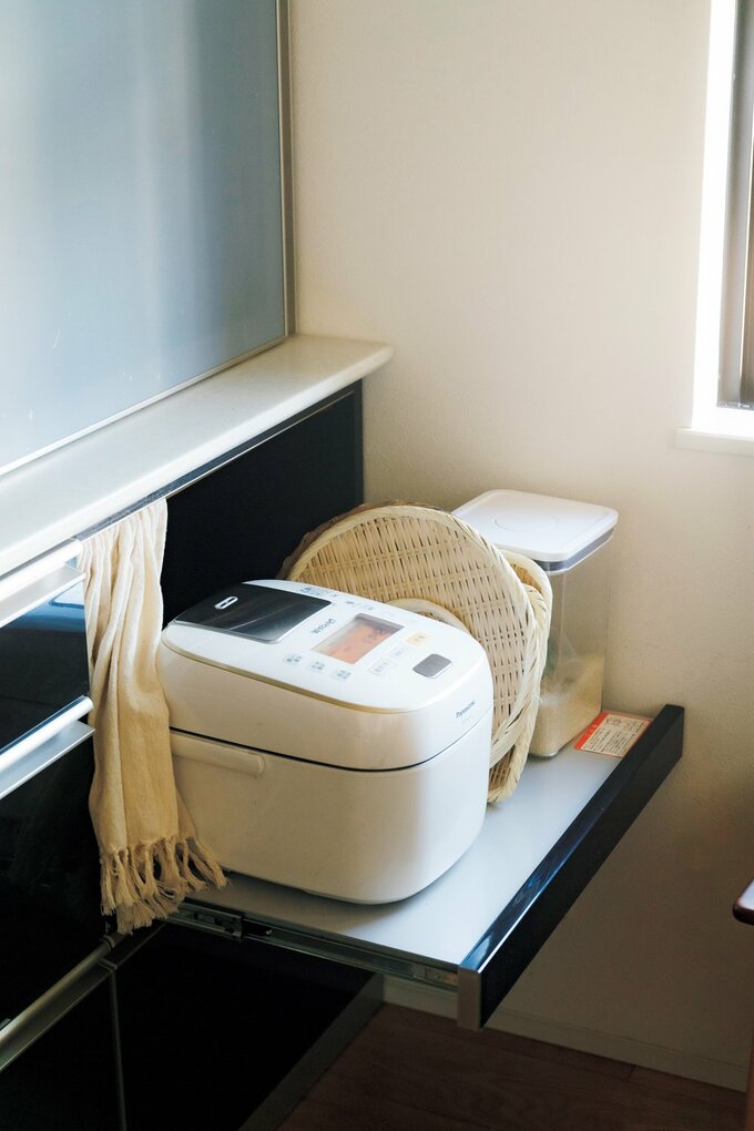 炊飯器専用の可動式収納