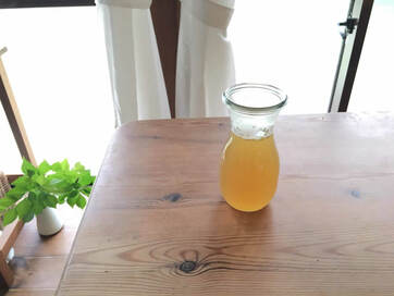 炭酸水で割ってシュワッとおいしい！ティーバッグでつくる「紅茶シロップ」