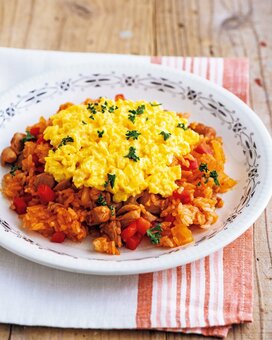 レンジで即完成、ふわとろオムライス。ひとりランチにぴったり