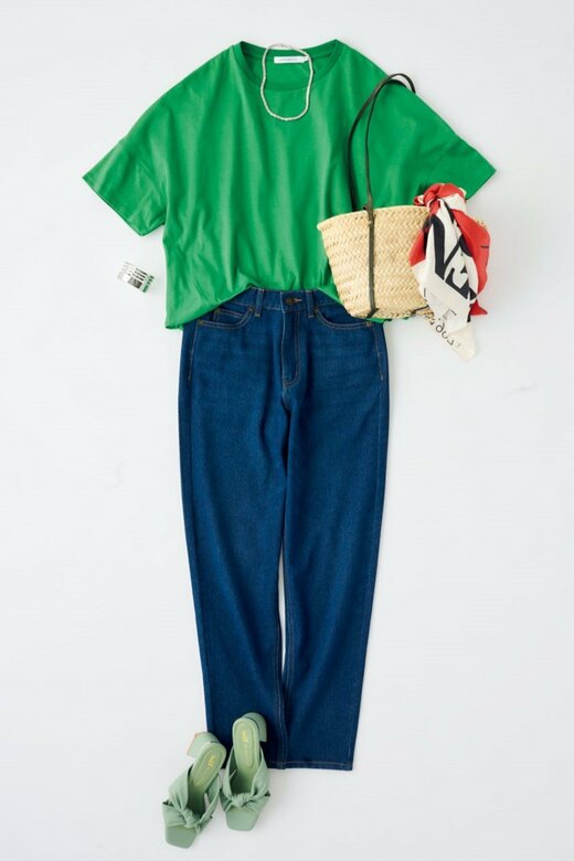 グリーンネイビーコーデ