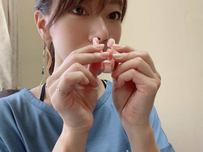 ダイソーの100円美容グッズ 1週間試したら鼻筋がシュッ Esseonline エッセ オンライン ダイソーの100円美容グッズ 1週間試したら鼻筋がシュッ Esseonline エッセ オンライン