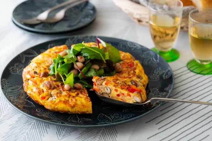 虎豆のサラダ風オムレツ