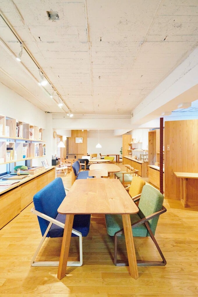 ショールーム内観