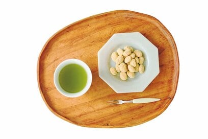 更年期のイライラ・あせりを抑える「食事・ツボ」3つ。ストレスが原因の頭痛にも