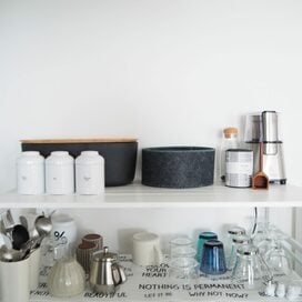 ずっと快適が続くストック食材の収納方法！ポイントは確認のしやすさにあり