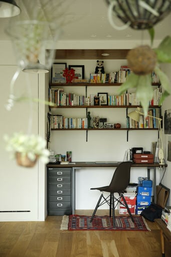 デスクコーナー