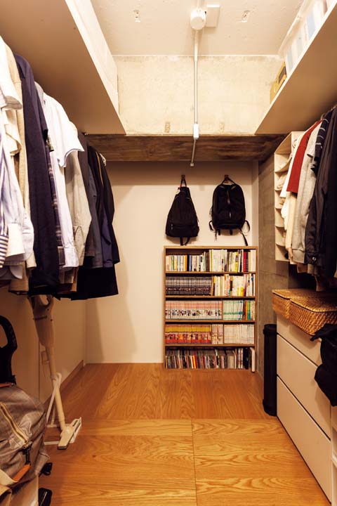 LDKの隣に大容量のウォークインクロゼットを設置