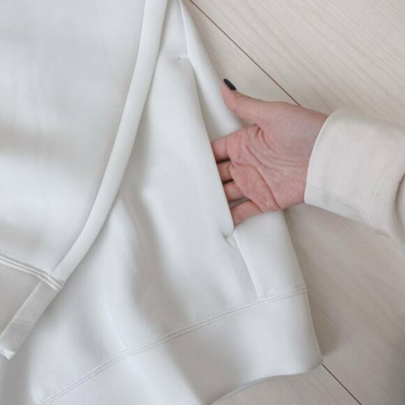 ウルトラストレッチドライスウェットプルパーカポケット