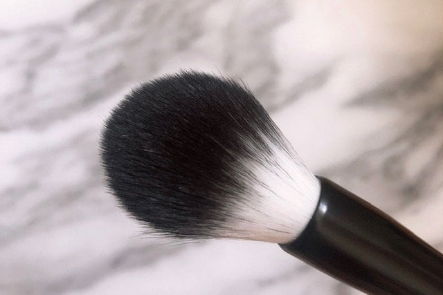 ふわふわとしていてとても肌当たりがよく、肌への負担も感じません