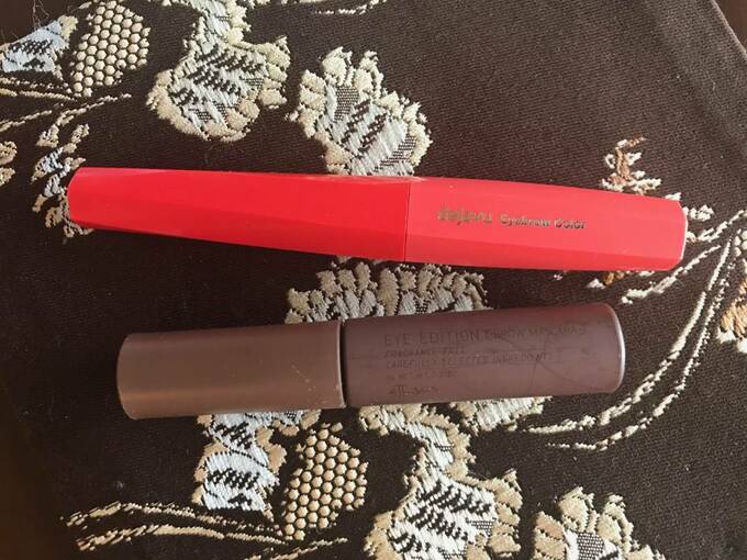 アイブロウカラー