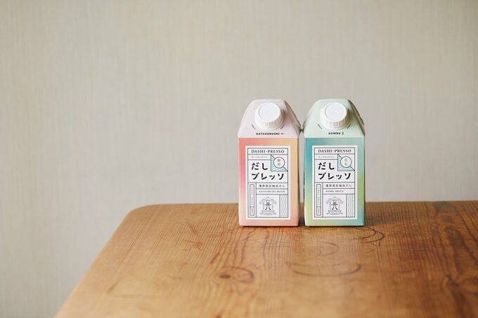 「だしプレッソ 鰹節」と「だしプレッソ 昆布」