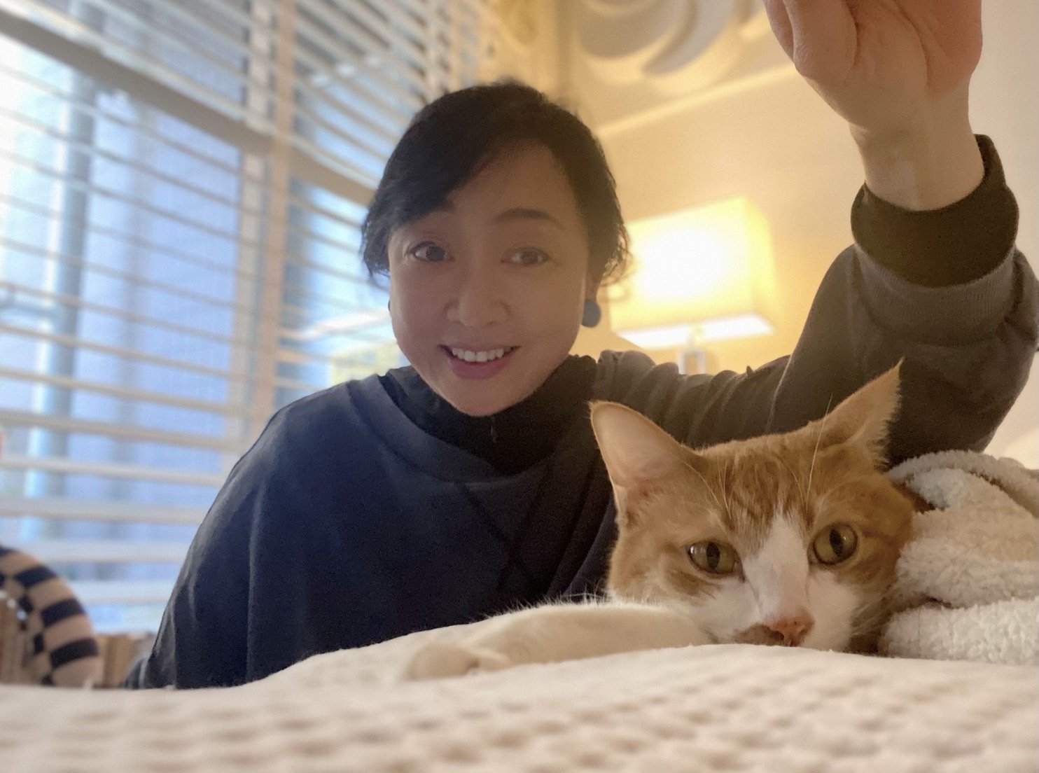 コロナ禍で迎えた2度目の新年。50代の今感じること＜川上麻衣子の猫とフィーカ＞