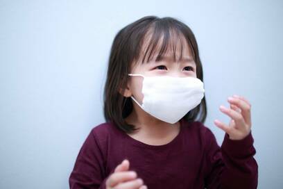 マスク着用を嫌がる子ども。叱らずにつけてもらう方法