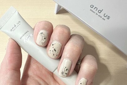 3COINSの「ジェルネイル」は簡単でコスパがよすぎ。"追加で購入したい"ほどお気に入りに