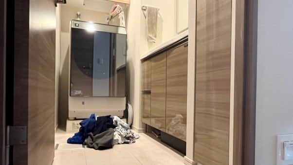 乾燥後の洗濯物はここで家族ごとのBOXに入れるだけ。動かなくて済むのでラク。