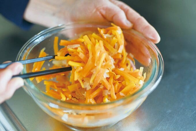 ニンジンのくるみ和え