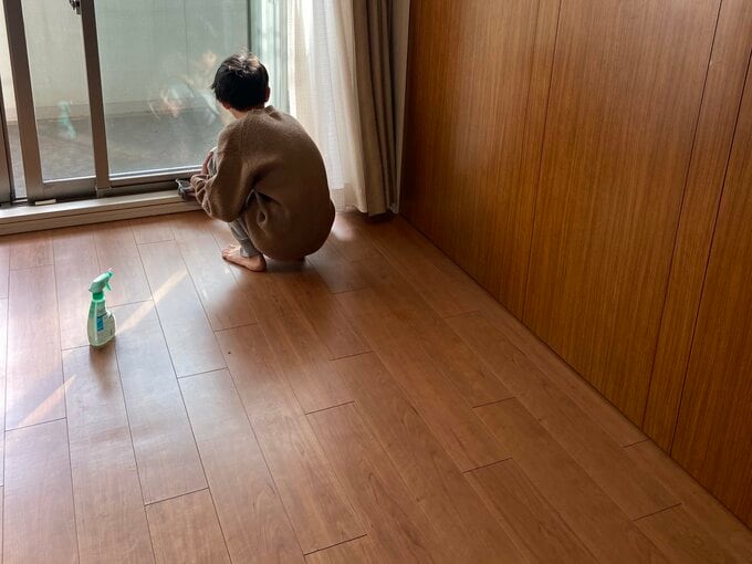 掃除するharuさん